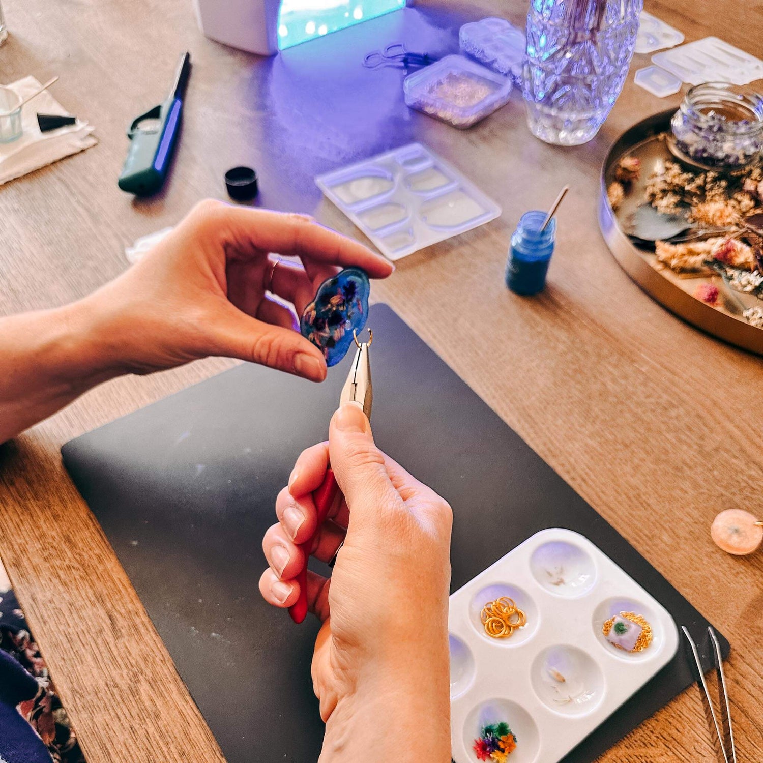 Resin mit Trockenblumen - Teamevent