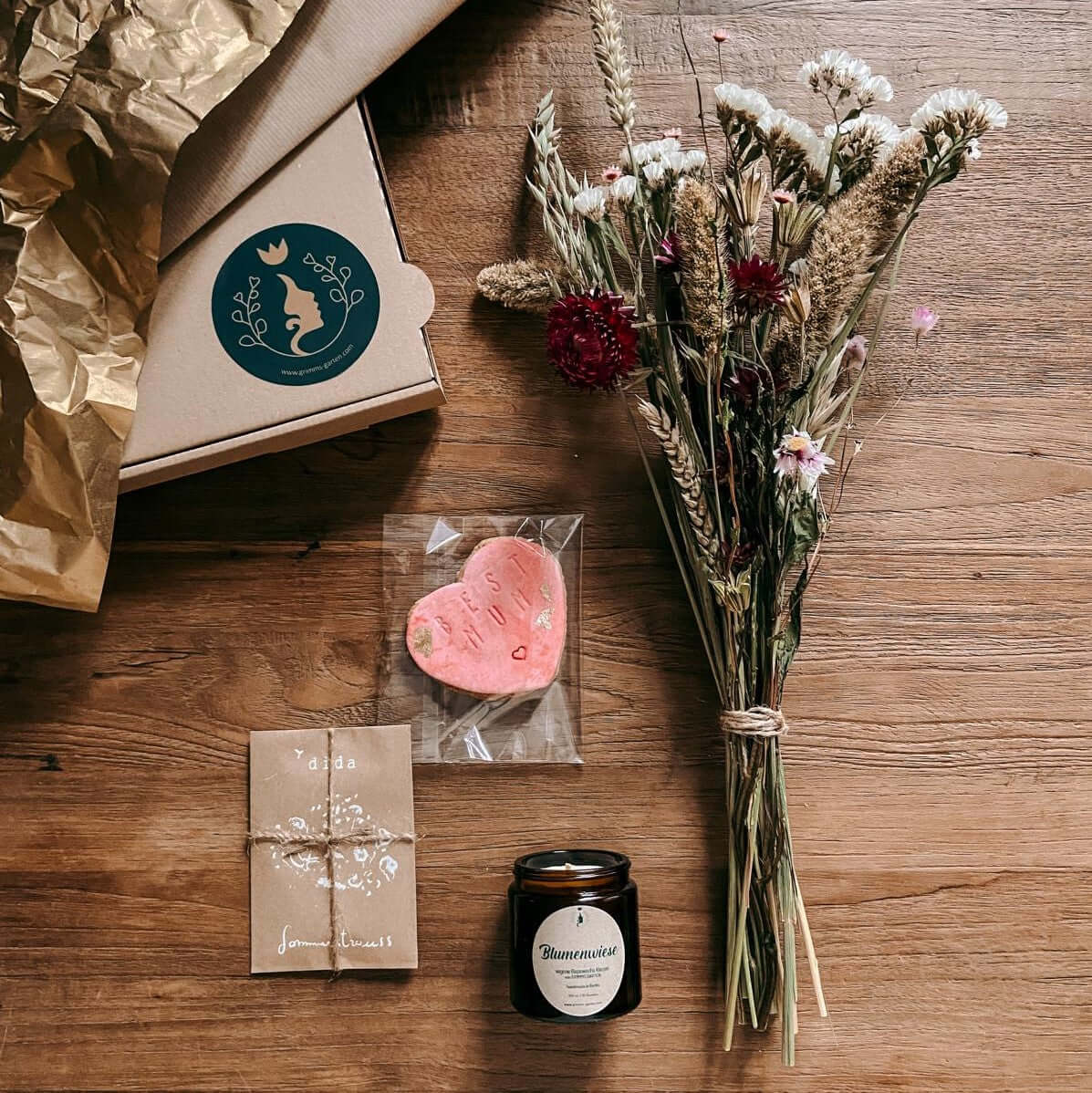 MAMA BOX - Blumenbox