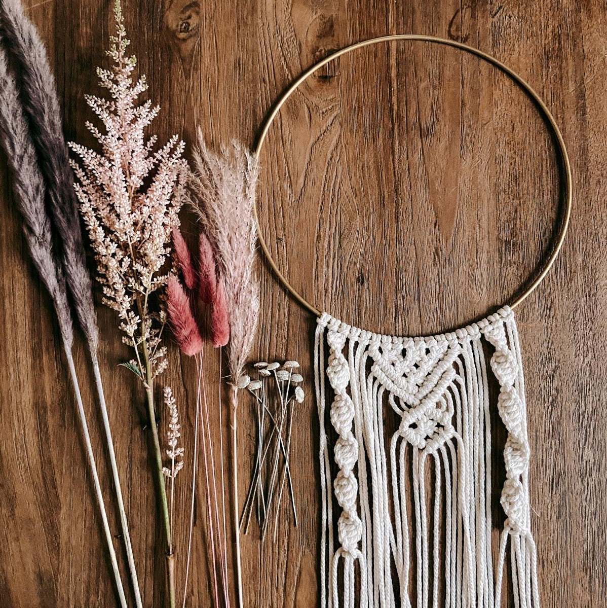 Macrame flower ring