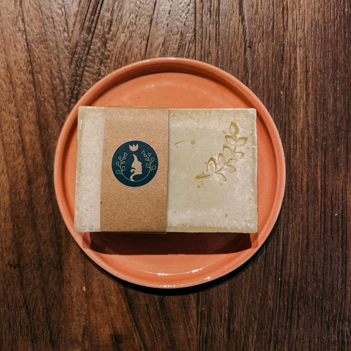 vegane NATURSEIFE mit ätherischen Ölen