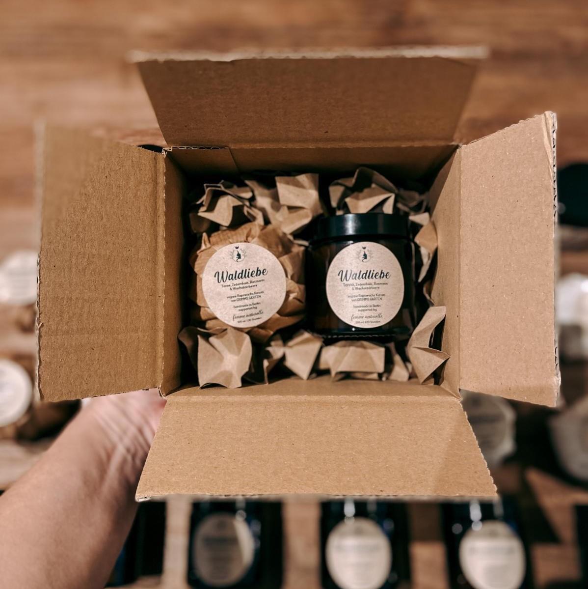 Wohlfühl Set - WALDLIEBE - vegane BADEKUGEL & DUFTKERZE