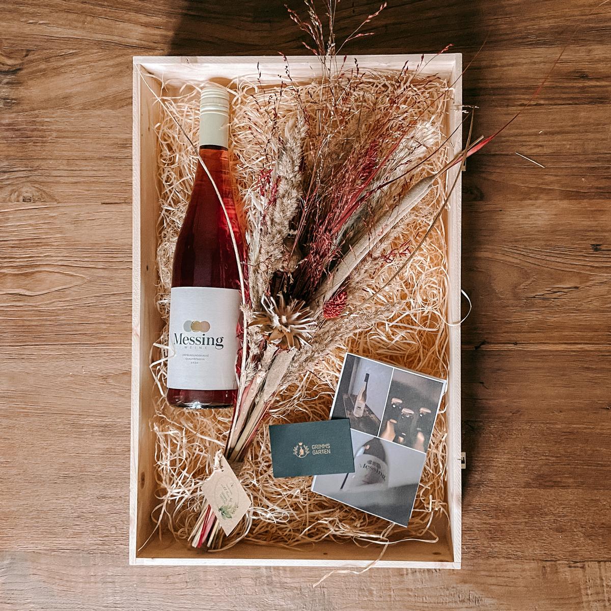 GIFT BOX - ROSE CAP